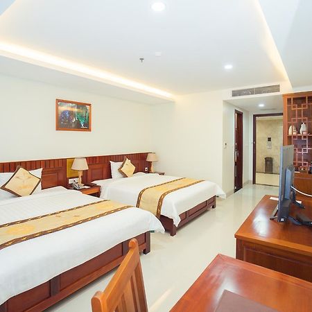 Vinh Hoang Hotel Ðồng Hới Buitenkant foto