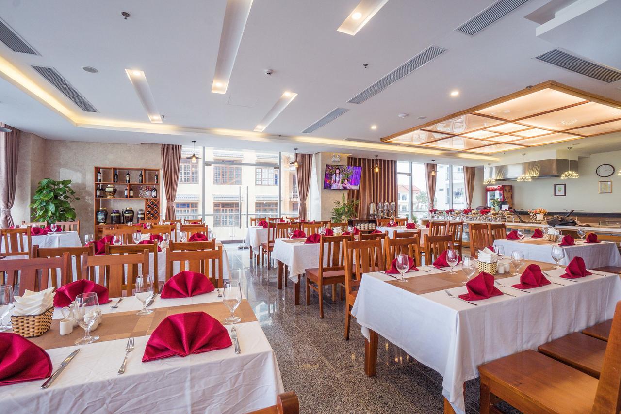 Vinh Hoang Hotel Ðồng Hới Buitenkant foto